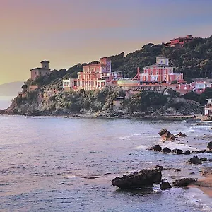 Affittacamere Due Graziose Con Vista Mare A 5 Min Dal Mare Di, Castiglioncello